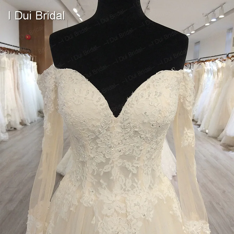 Off Shoulder Long Sleeve Wedding Dress A line Lace Appliqued Beaded Bridal Gown Factory High Quality Custom Made