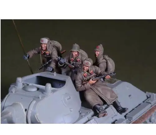 Неокрашенный набор 1/35 советский автомобиль включает 4 человека историческая