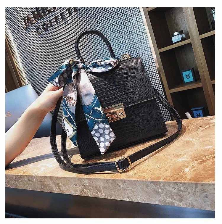 Женская сумка с крокодиловым узором Сумка феей женская новая через плечо из