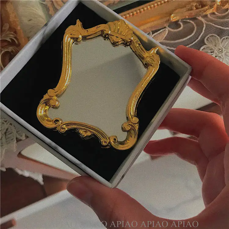 HOT Vintage Fashion Painting Frame Emboss Lapel Pin Hollow Large Size Picture Collar Clothes Wedding Pins Brooch Badge | Украшения и