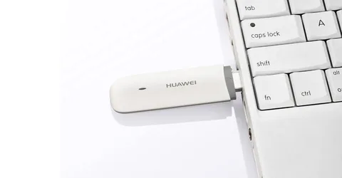 USB-модем Huawei EC156 CDMA20001xEVDO 800 МГц - изображение
