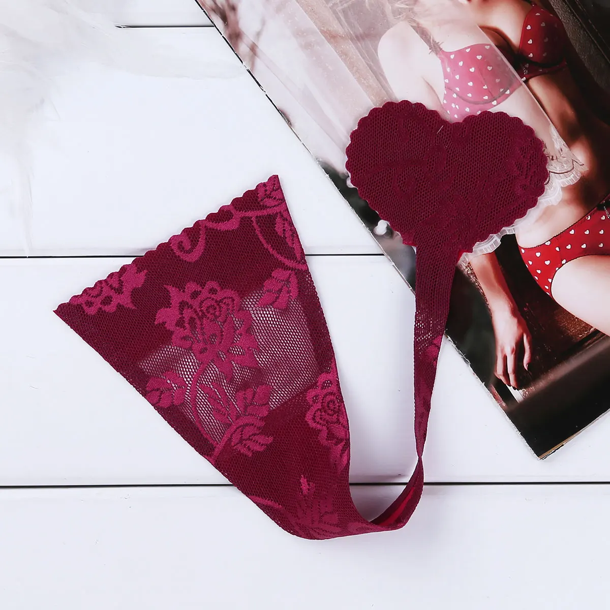 Women Adults C Style Invisible Exotic Mini Thongs No Panty Line Self Adhesive Underwear Panties Strapless Sexy Thong Lingerie |