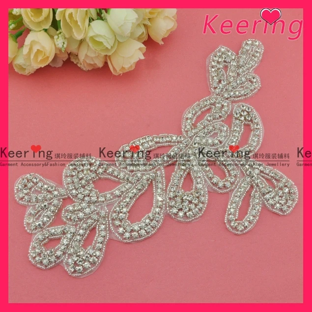 

Keering Flower Rhinestone Appliqued Patch For Dress WRA-394