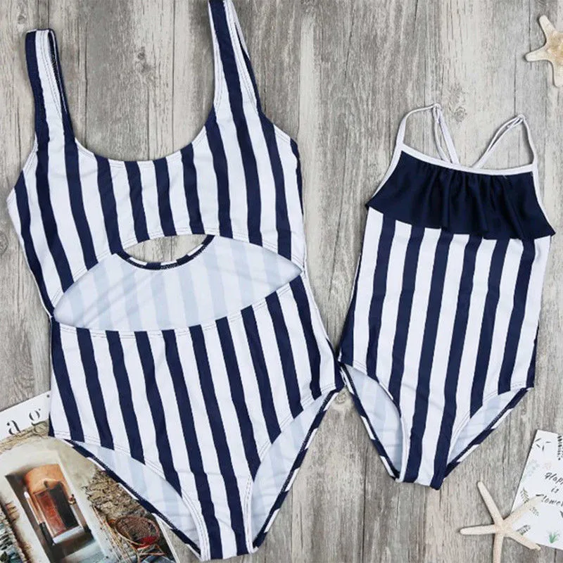 Одинаковый купальный костюм для всей семьи 2018 летний женский в полоску маленьких