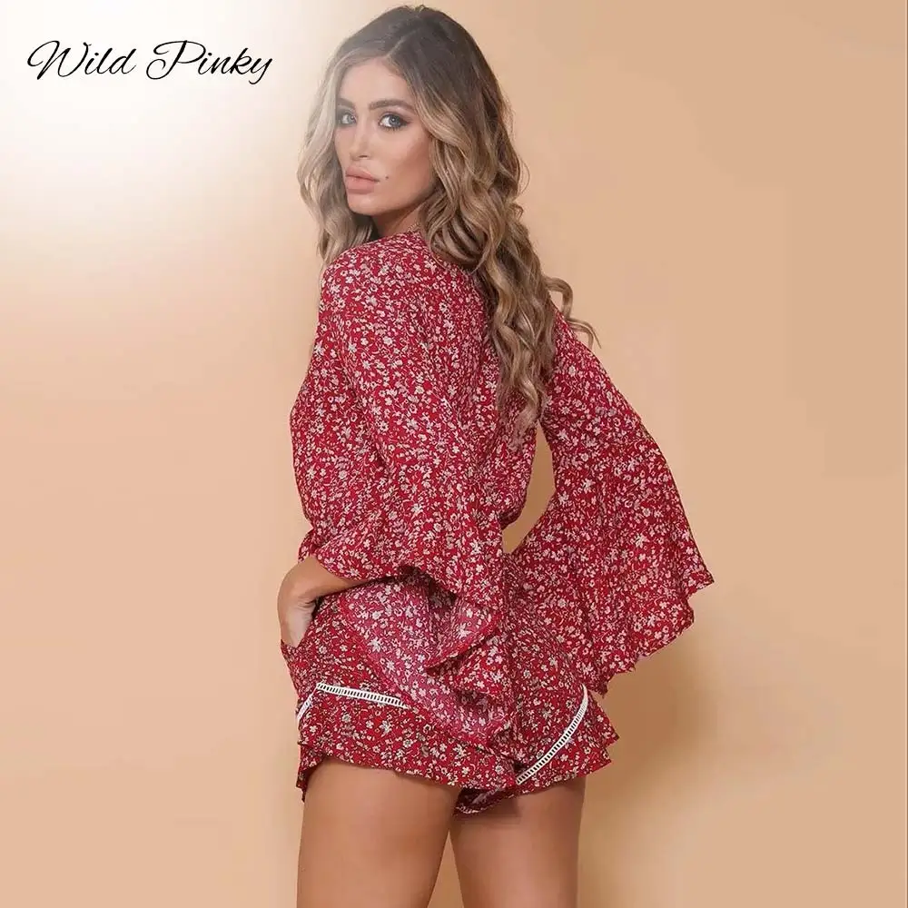 Костюм-комбинезон с раздельным принтом WildPinky Майки кроп и шорты свободный
