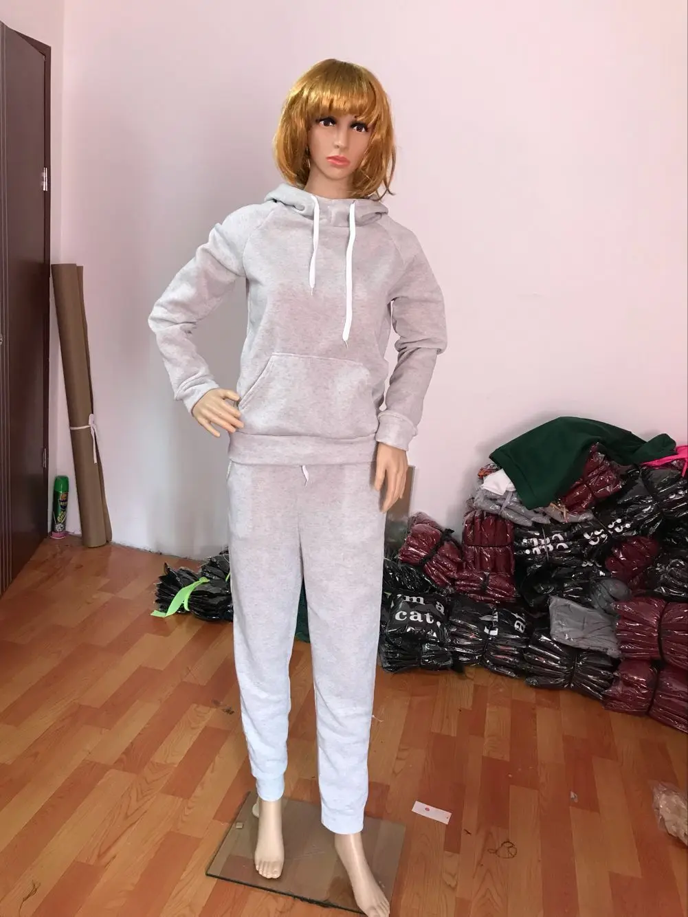 Женский флисовый комплект из двух предметов Толстовка и штаны для фитнеса + топ с
