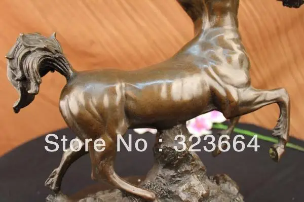 Мощный центаур греческой мифологии бронзовая статуя скульптура потерянный Воск