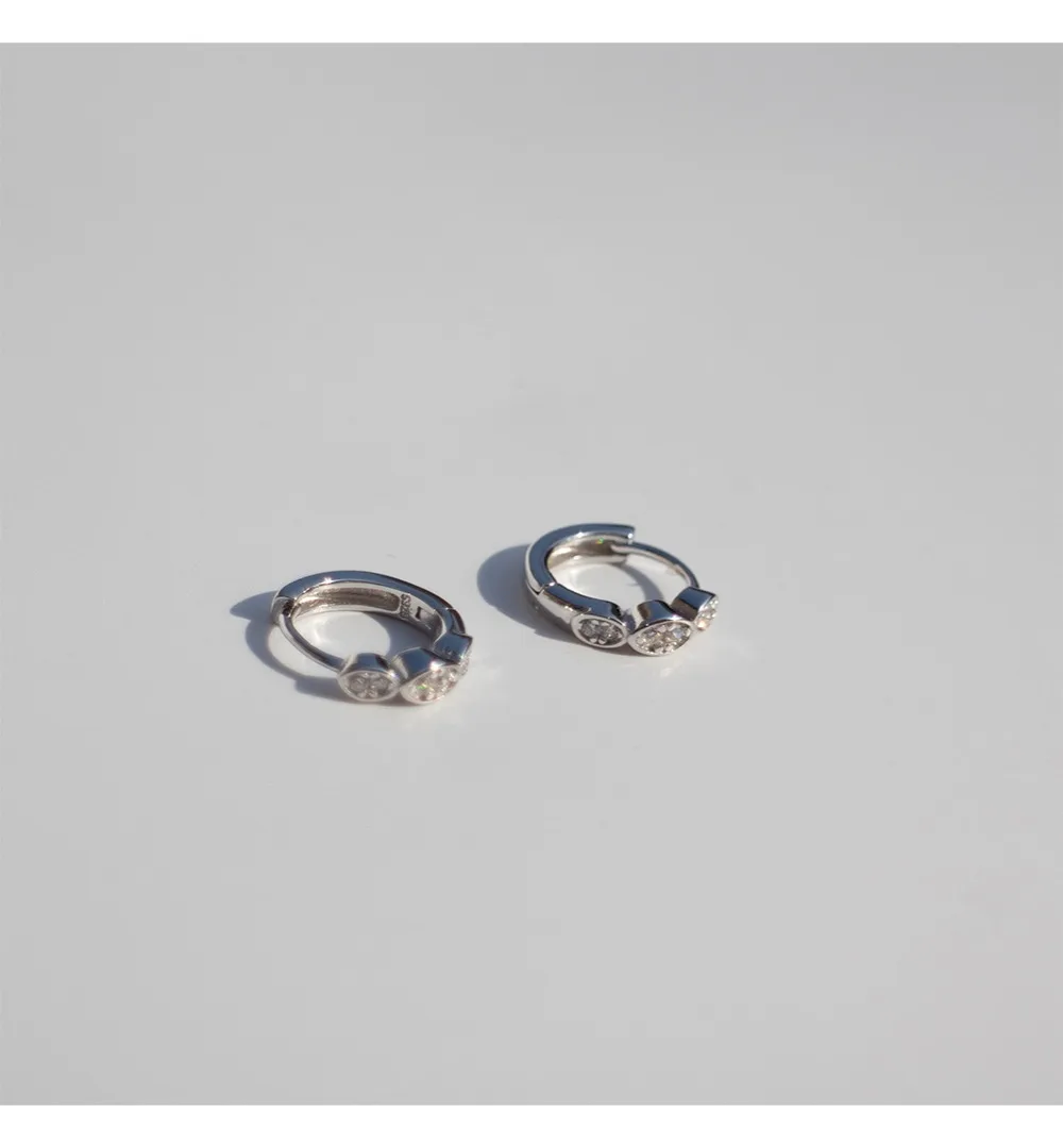 Серьги из стерлингового серебра 925 пробы, лаконичные, минималистичные, циркониевые, Овальные, кольцо для ушей, Пряжка для ушей, дикий темперамент, женские серебряные ювелирные изделия для ушей