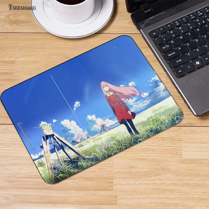 Yuzuoan пользовательские кожи Дарлинг в FRANXX АНИМЕ DIY дизайн игры стол коврик