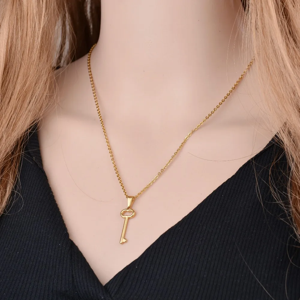 Новинка роскошное ожерелье из нержавеющей стали с аниме атакой на стяжку золотая