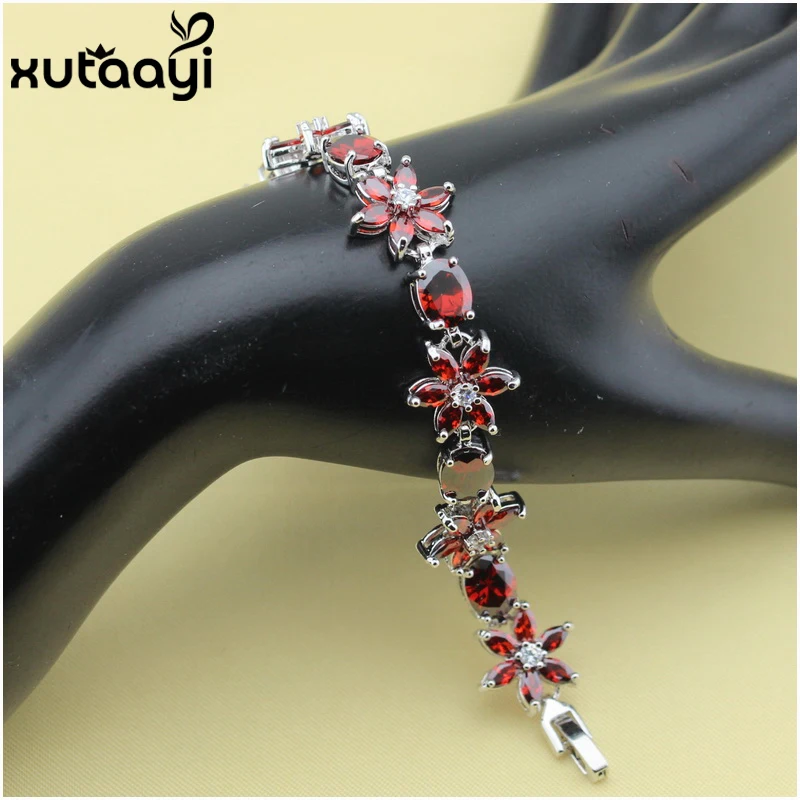 Женский браслет на цепочке ювелирное изделие из белого граната с цветком длина 19