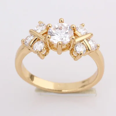 Женское кольцо на палец из циркона металлический материал изысканный милый