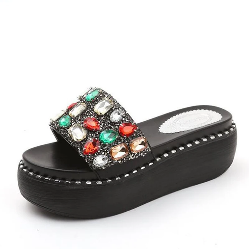 Женские шлепанцы со стразами сандалии на танкетке и высоком каблуке модель b122