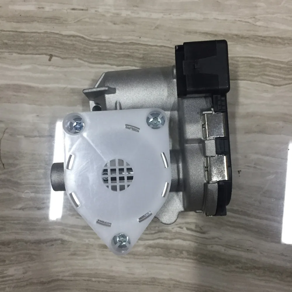 Дроссельная заслонка для Citroen C2 C3 C4 Berlingo Peugeot 206 307 Partner Xsara 9635884080 0280750085 447280 635.