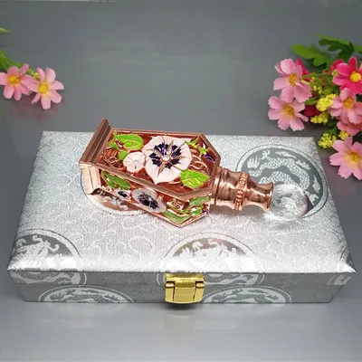 Rose Gold n Box 10 мл бутылка с эфирным маслом пустая стеклянная бутылка-капельница с косметической вышивкой роскошный Винтажный флакон для парфюма в арабском стиле элегантный - Цвет: Rose Gold n Box