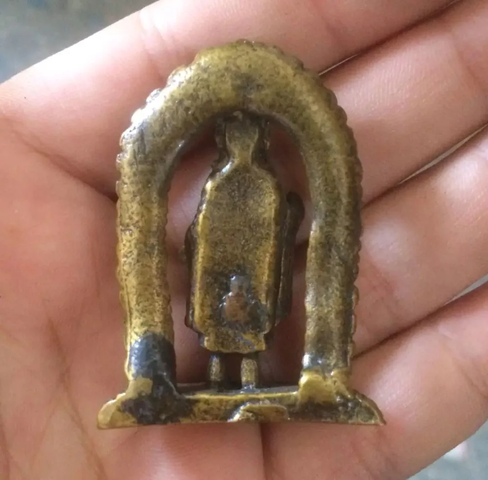 

Buddhist statues, Nepalese bronzes and antique bronzes.