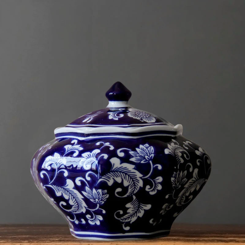 Восьмиугольный синий и белый фарфор Цзиндэчжэнь керамический резервуар для