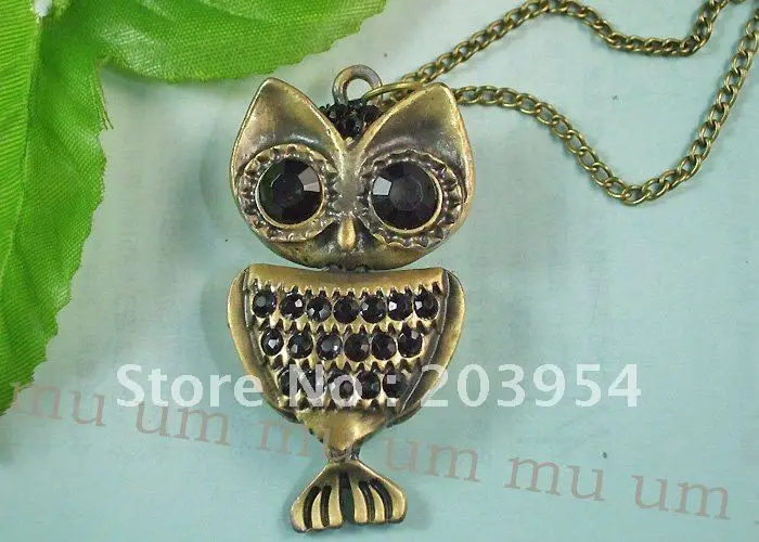 

Free shipping!vintage jewelry,metal,Antique Necklace Owl Bronze Pendant Black Stone chain K114