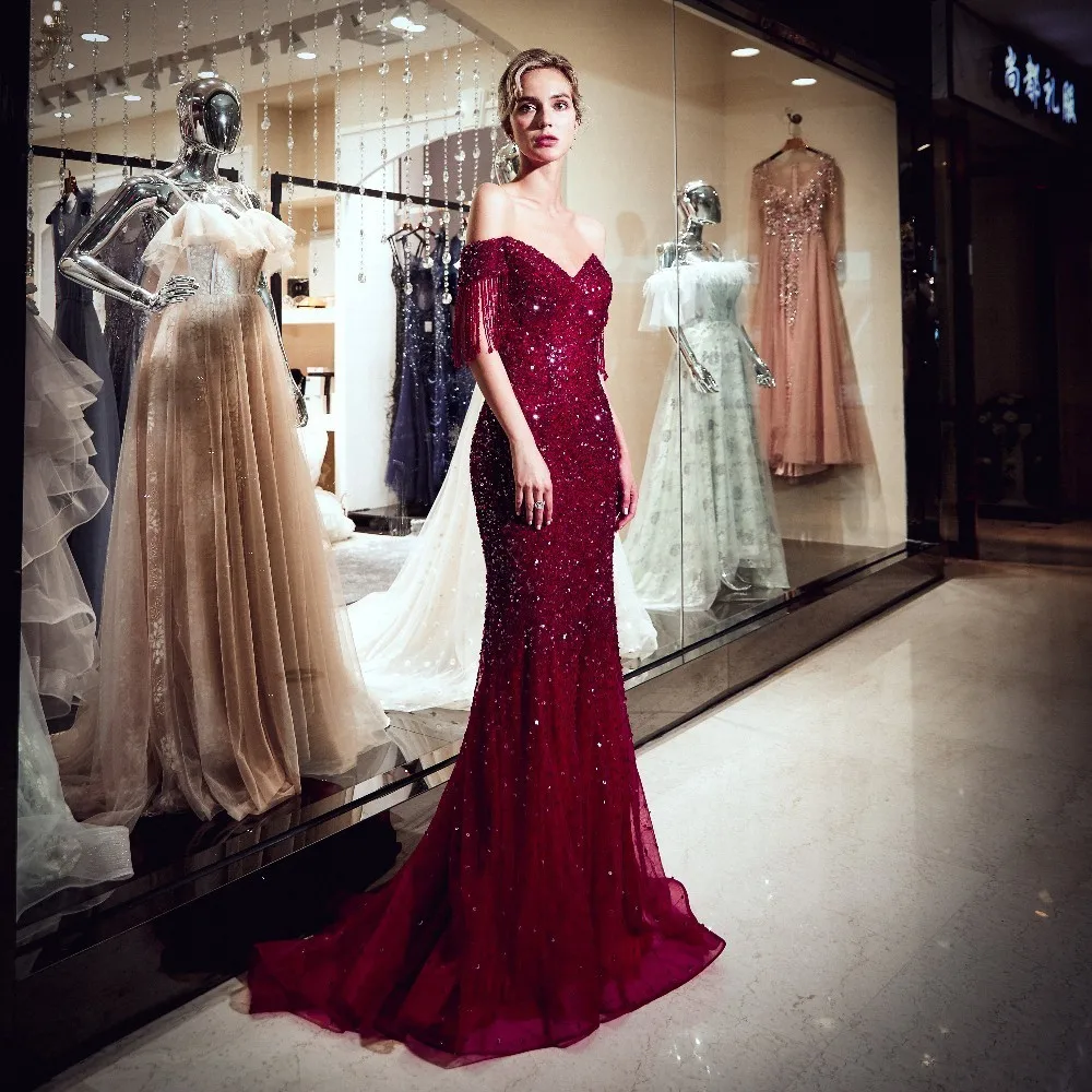 Vivian's Bridal милое роскошное вечернее платье цвета винного золота с кисточками и