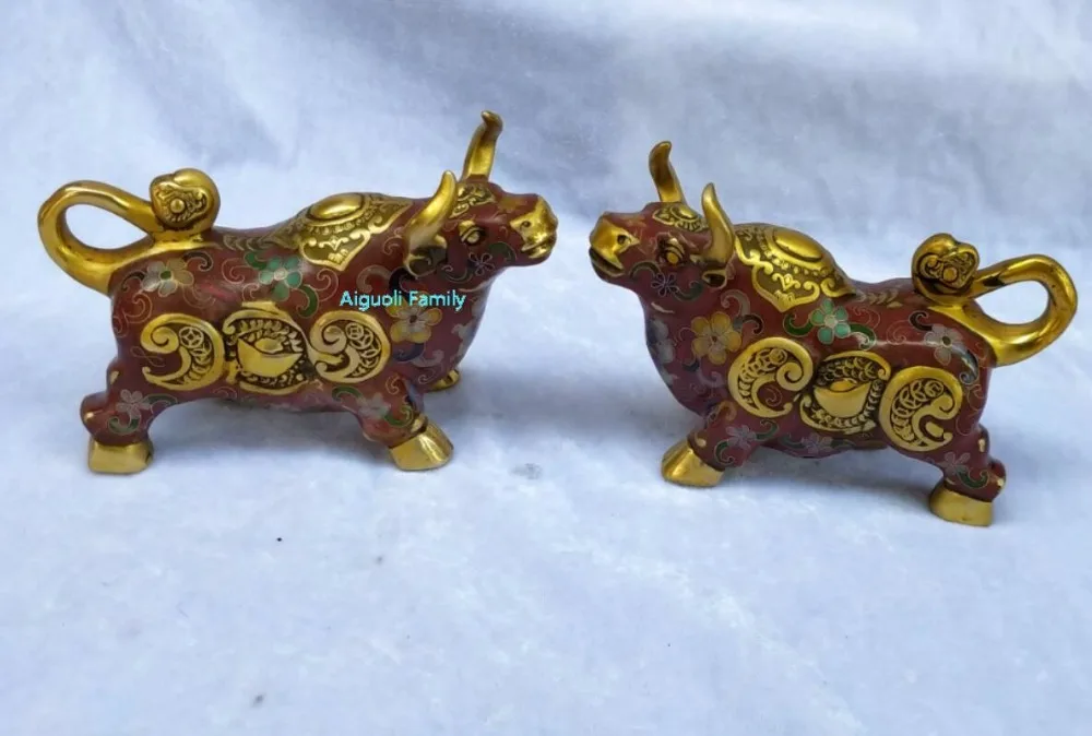 

Art Collectible Chinese Old Cloisonne Bronze Carved 1 Pair Wealth Cow Statue/Home Decoration Animals Sculpture Holiday gifts