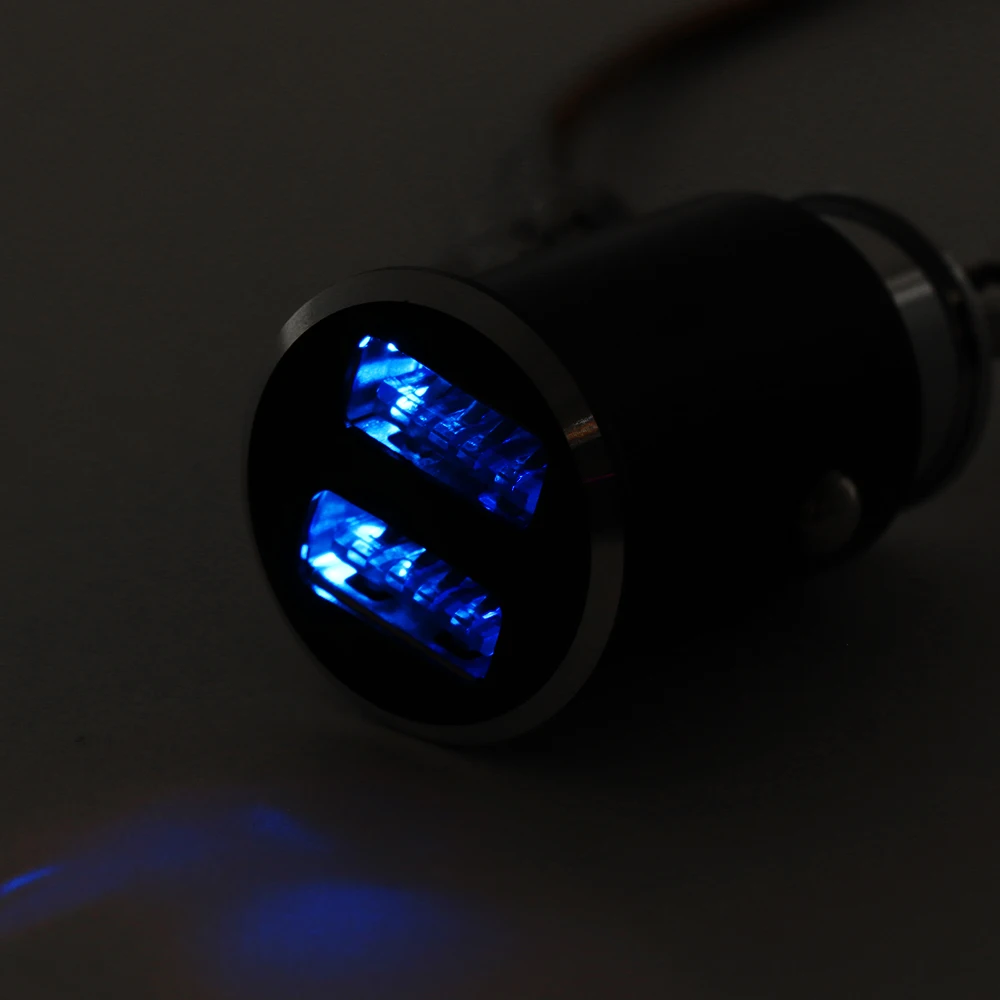 Высококачественный двойной Переходник USB для зарядки в машине 3 1 А светодиодный