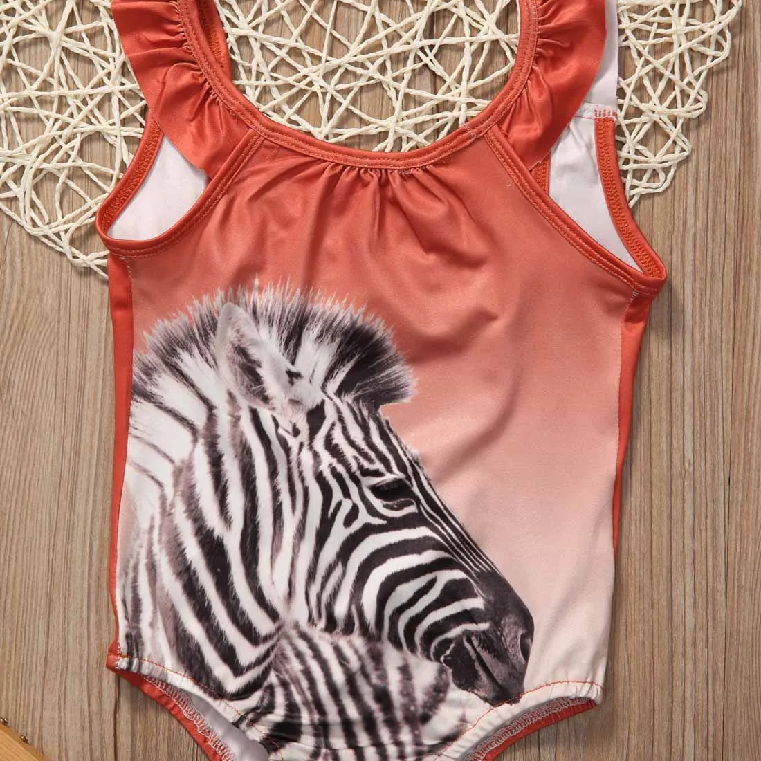 Цельный купальник с рюшами и рукавами зебры Новинка 2017 года летний детский для