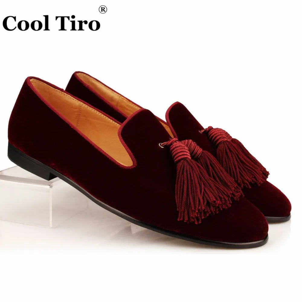 Мокасины мужские из натуральной кожи бархатные шлепанцы с бахромой классические