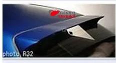 Стайлинг автомобиля заднее окно спойлер на крышу крыло для стекловолокна Skyline R32