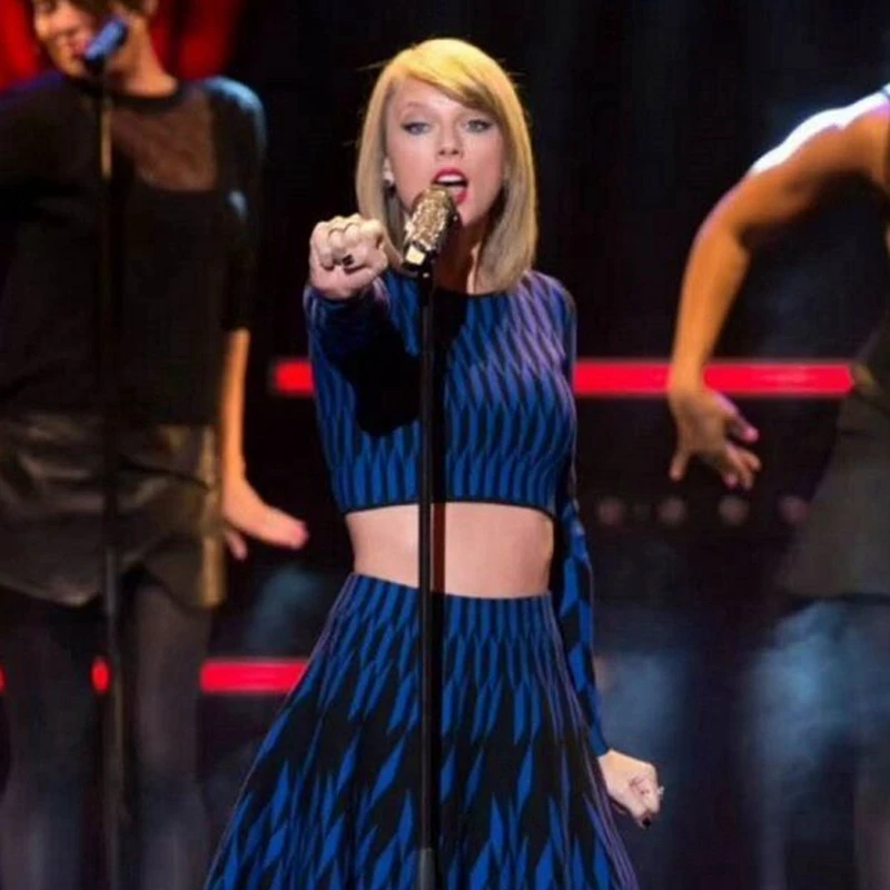 Женский модный комплект из двух предметов с короткими рукавами и жаккардовым