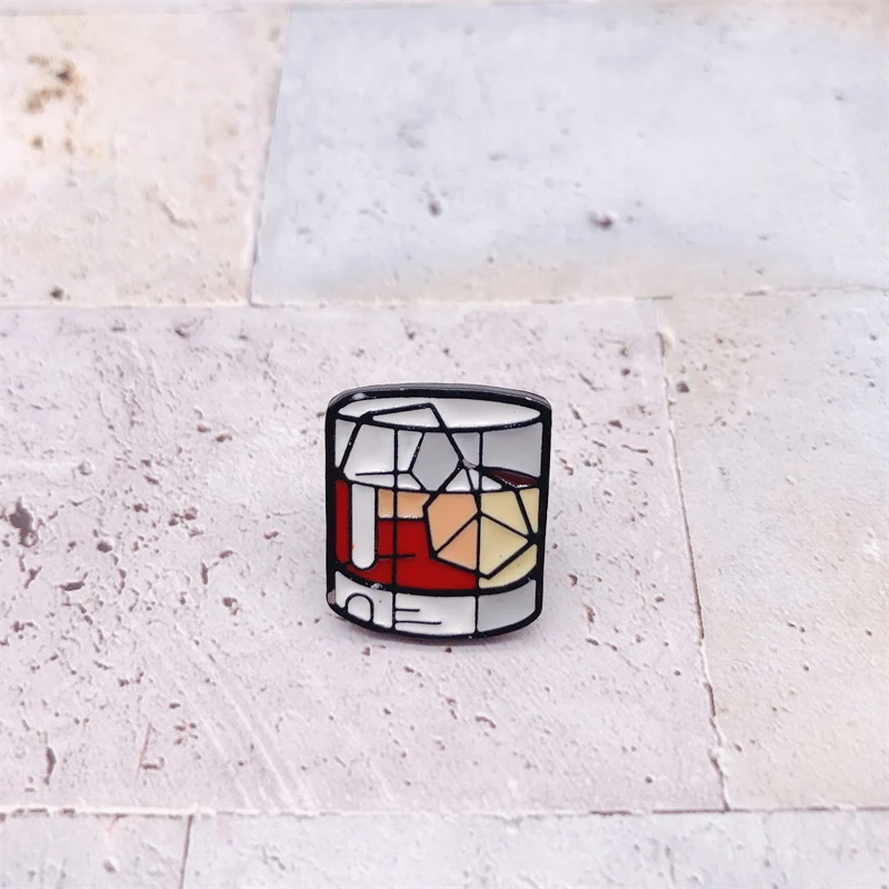 Креативная мультяшная эмалированная брошь в виде кубиков красного вина и льда