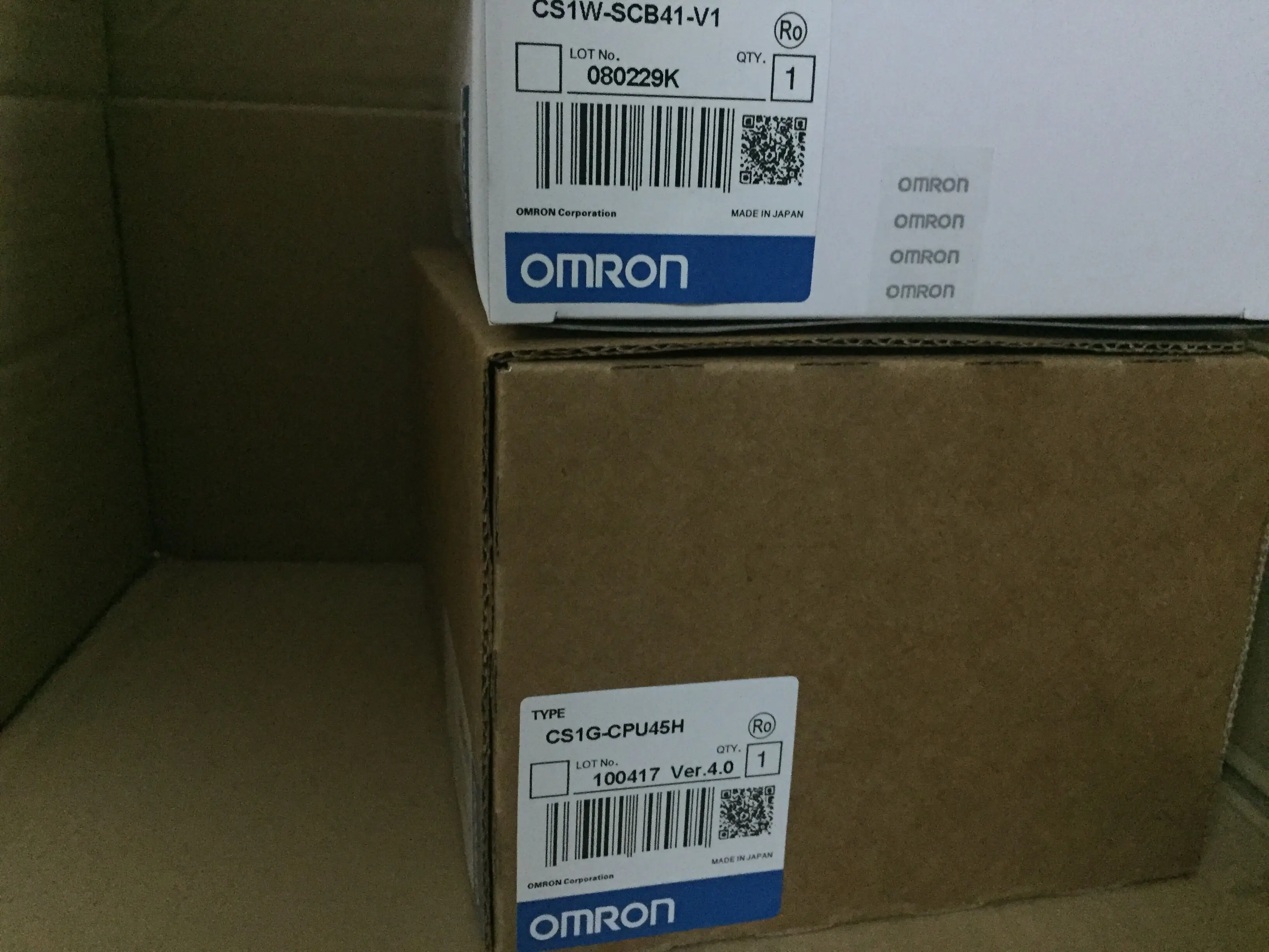 

Оригинальный Новый CS1G-CPU45H/CS1H-CPU65H гарантирован на один год.