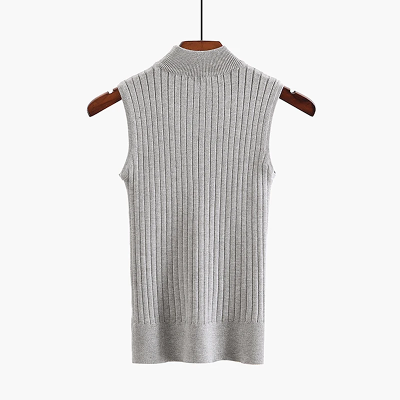 Майка женская трикотажная в рубчик с ложным воротником и воротником-стойкой |