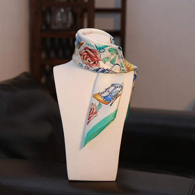 Новое поступление Модный Шелковый шарф с мультяшным принтом 100% шелковый сумочка