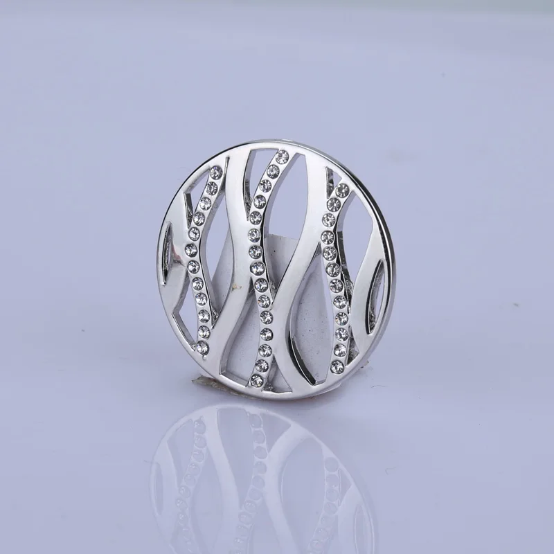 Цепочка с подвеской в виде моих монет 33 мм цвет серебро розовое золото | Украшения