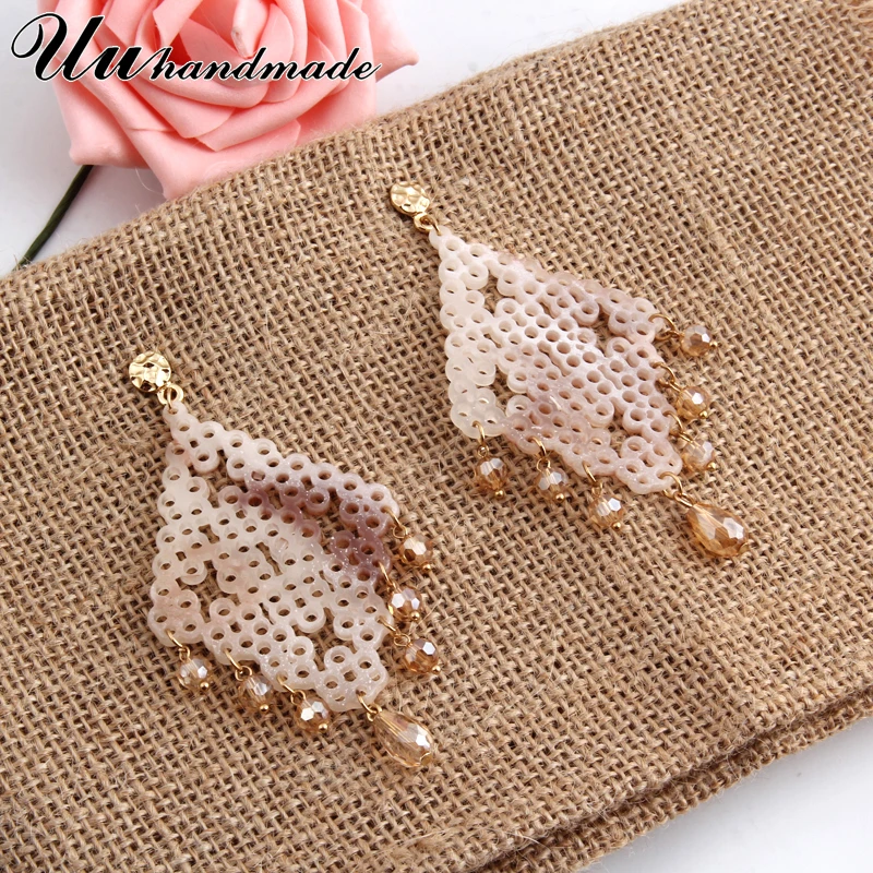 Новые богемные дизайн Обувь со сквозными отверстиями с украшением в виде