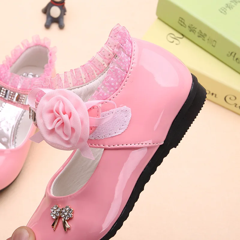 Детская обувь для девочек коллекция 2018 года сезон весна модные стразы детская с