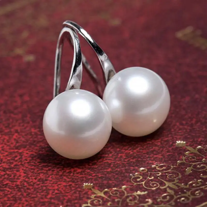 

Korean Version Of The New Imitation Of Natural Freshwater Pearl Earrings Married Women Gift Earrings Jewelry Wholesale