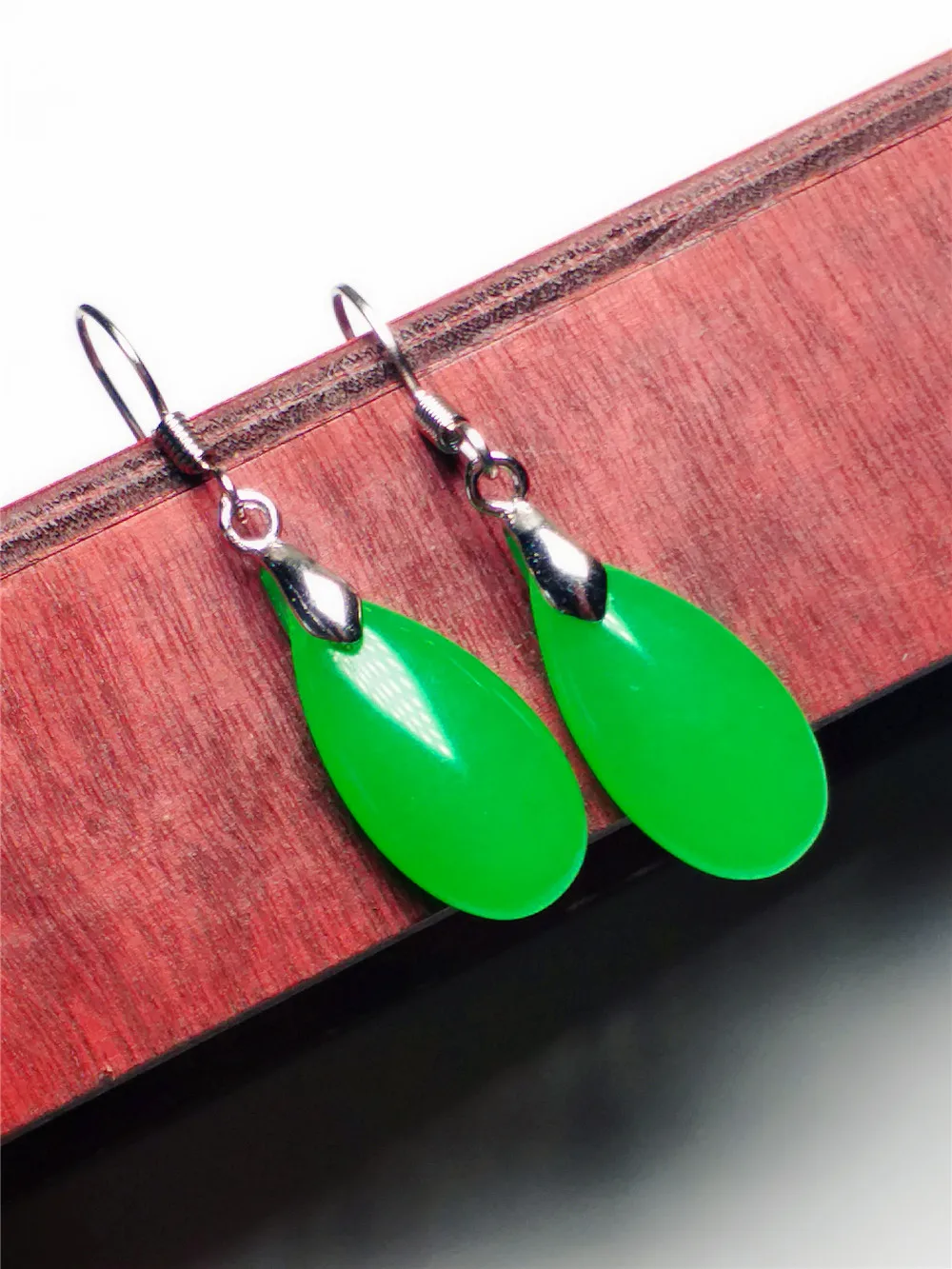 Красивые зеленые нефритовые серьги капельки из серебра 925 пробы|drop earrings|earrings