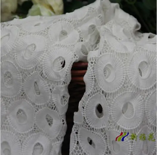 1 ярд Высококачественная африканская вышитая кружевная ткань для шитья/Белая