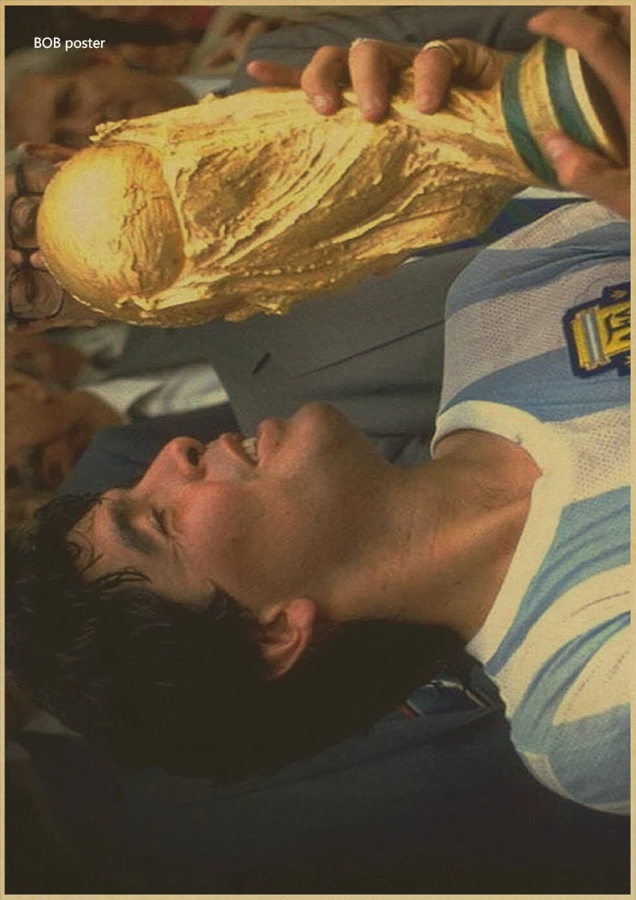 P081 Diego Armando Maradona настенные плакаты Футбольная звезда крафт-бумага Ретро плакат домашний декор Дом Бар Паб гостиная ВИНТАЖНЫЙ ПЛАКАТ - Цвет: P081