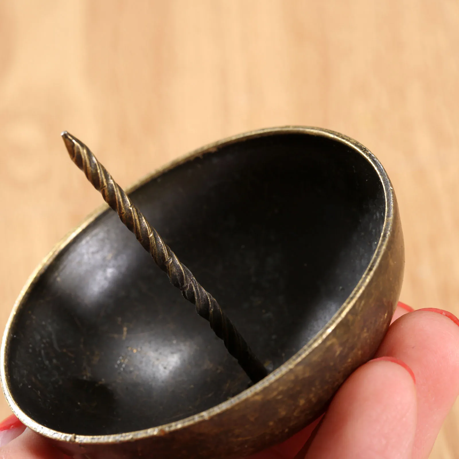 1 шт античная бронза 6 см обивка для ногтей декоративной обивки Tacks серьги