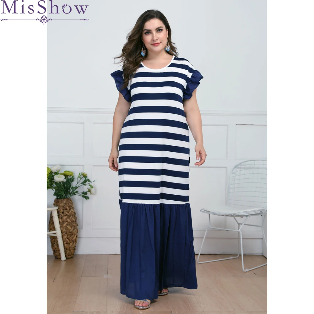 Женское свободное платье с оборками повседневное синее длинное в полоску