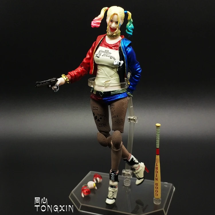 Самоубийца Mafex Бэтмен Джокер и Харли Квинн игрушка фигурка