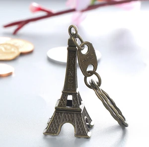 2 шт. Эйфелева башня брелок для ключей Сувениры Paris Tour Eiffel брелок украшения Key Holder свадебный подарок - Цвет: 02