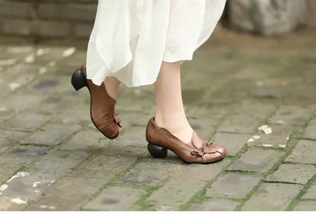 GKTINOO/женские зеленые туфли-лодочки из натуральной овечьей кожи; женская обувь на высоком каблуке 5 см; удобная женская обувь ручной работы с бантом