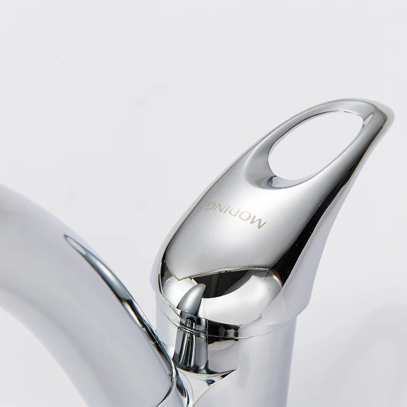 Моддинг 2017 водопроводной воды Кухня раковина кран Сердце ручка Нижняя изогнутые