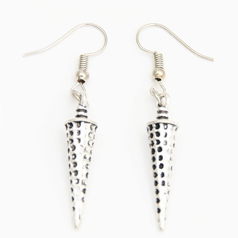 1 пара 3D треугольной пирамиды Женские Висячие серьги простой стиль ювелирные