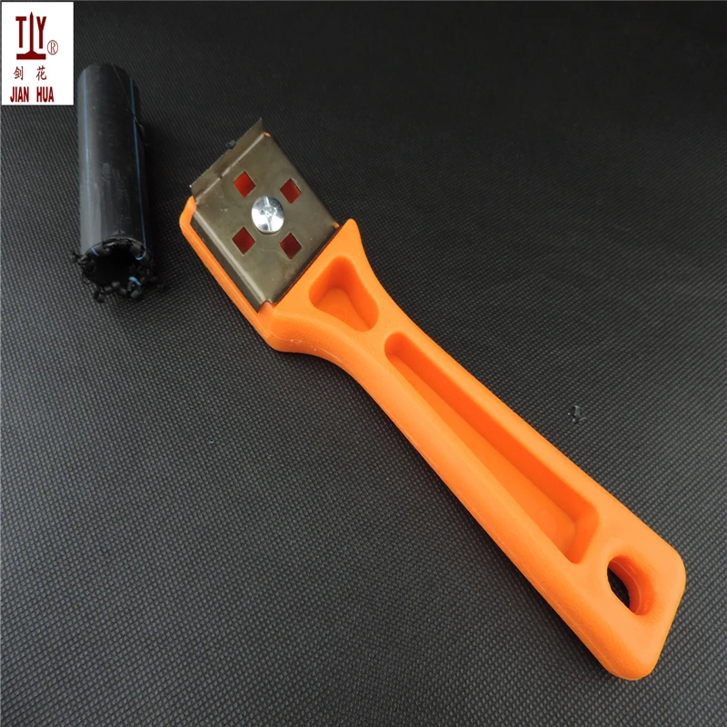 700-000002 hy-ram ручной скребок для снятия оксидного слоя (ширина 2. скребок для снятия оксидного слоя пэ труб harris ширина лезвия 35 мм. скребок для пластиковых труб. скребок для зачистки труб пнд. запасные лезвия biber 25 мм (10 шт.