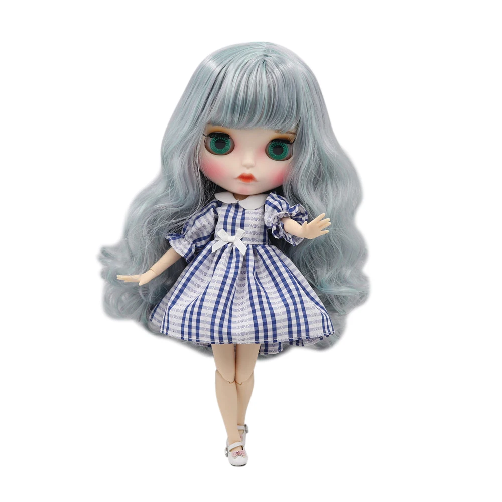 Long Curly Hair And Matte Face Bl40061049