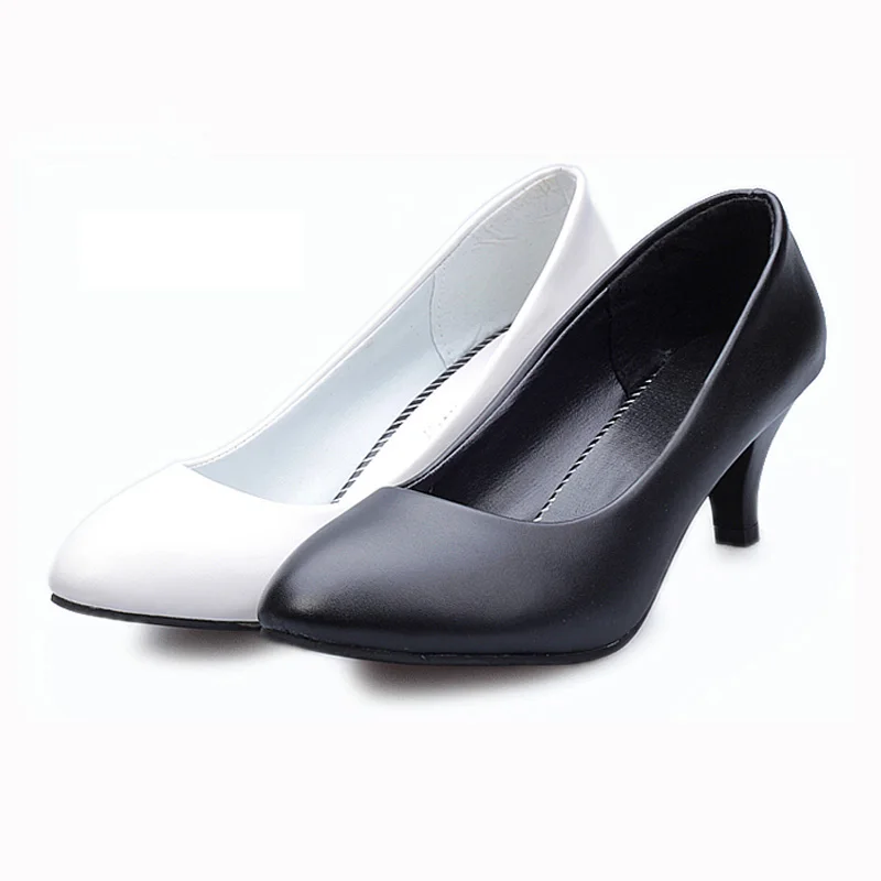 Одноцветные ботинки Туфли лодочки с острым носком из кожи матовой отделкой